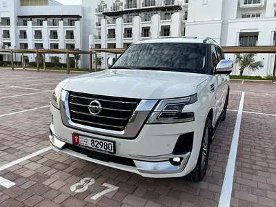 للبيع نيسان باترول بلاتينيوم الفل أعلى فئة المكينة الكبيرة خمس كاميرات رادار