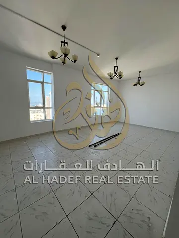 A 2 Bedroom Hall apartment where every single angle offers an open, unobstructed view.