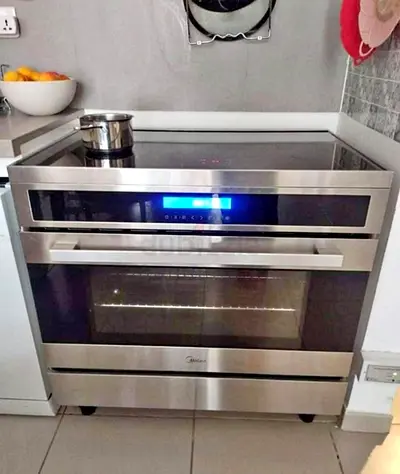 Midea Freestanding Oven 90cm With Induction Cooktop