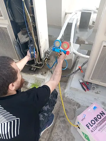 خدمة مكيفات سريعة وبأسعار مناسبة  ❄️  🌬