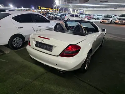 صورة 4 لـ 2010 Mercedes-BENZ SL