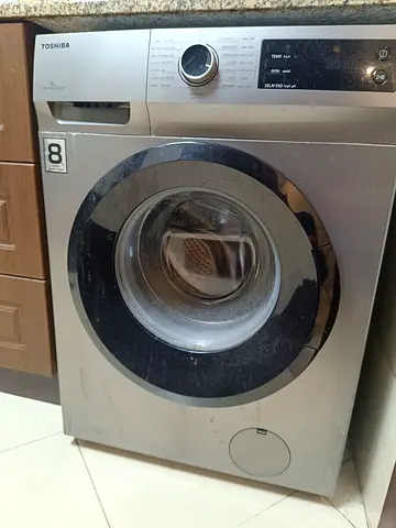 Front-load washing machine — TOSHIBA 8 KG