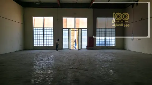 Warehouse for Rent in Umm Al Quwain 3,700 Sq Ft with 25 kW Power Practical Location Ideal for Storage and Light Industrial Activities at Competitive P
