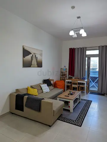 Premium Bed Space near MOE for Girls