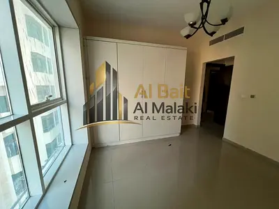 2 Bedrooms (including 1 Master Bedroom)