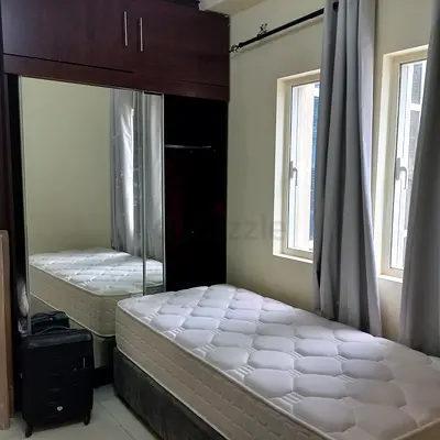 Master room for rent in jlt cluster q in dubai gate 1
