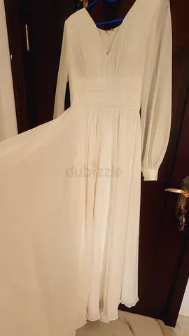 Elegant new dress for sale