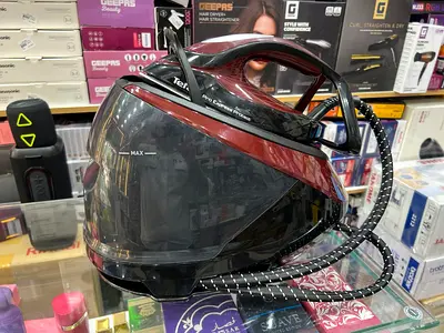 Tefal GV9230 Pro Express Protect Steam generator Red/Black