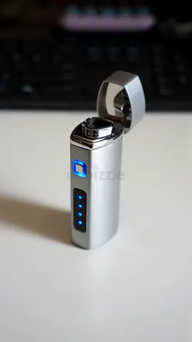 USB Rechargeable Triple Torch Flame Butane Lighter with Battery Indicator