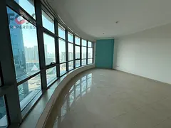 Largest 3-bedroom apartment for sale, no commission, no registration fees, prime central location cl