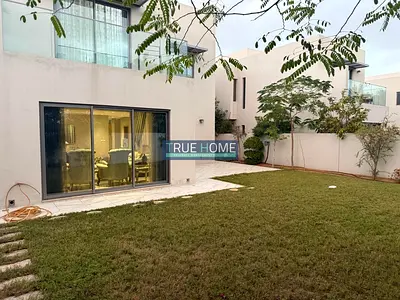 Single Row | 4-Bedroom Villa for Sale |Phase 4