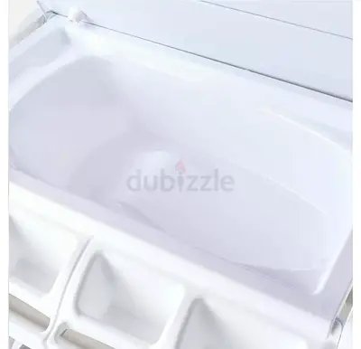 Changing table with removable tub