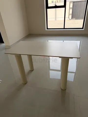 Dinning Table