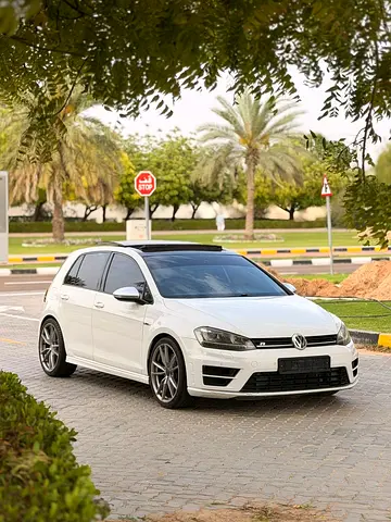 2015 Volkswagen GOLF R — фото 4
