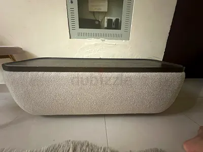 Table that goes in between the coach