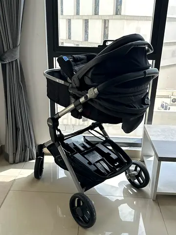 My travel system stroller with infant car seat, clean and fully working