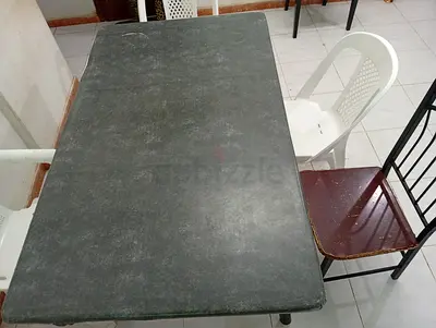 Sturdy Dining Table with 5 Plastic Chairs