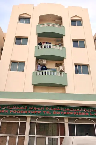 فرصة استثمارية مميزة في الشارقة – منطقة بوطينة
