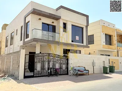 فيلا فاخرة للبيع في الياسمين- تصميم أنيق يضم5غرف نوم واسعة وتشطيبات فائقة الفخامة في موقع هادئ واستراتيجي في عجمان 🏡✨