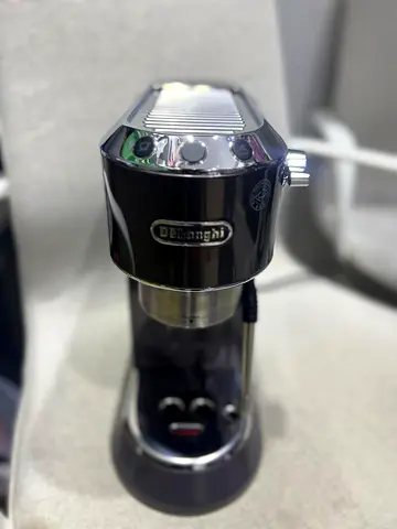 Delonghi Dedica Espresso Machine – EC885GY
