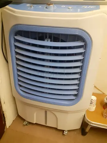 Portable evaporative air cooler (working condition,on wheels)