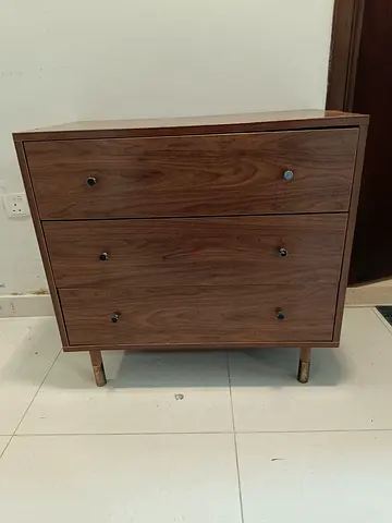 Mid-century 3-drawer walnut dresser / chest