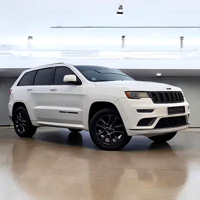 Jeep Grand Cherokee Overland with SRT kit
