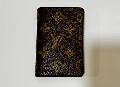 Bifold Louis Vuitton brown wallet