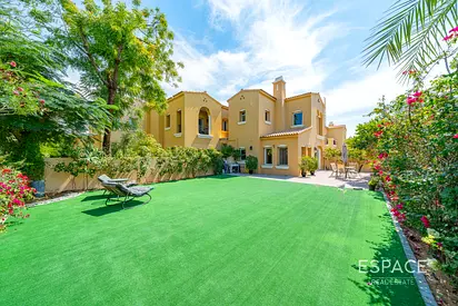 Full Upgraded | Extended | Prime Location