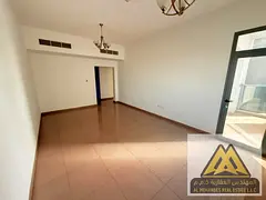 Two bedrooms and a living room, second tenant, large area, balcony with a good view