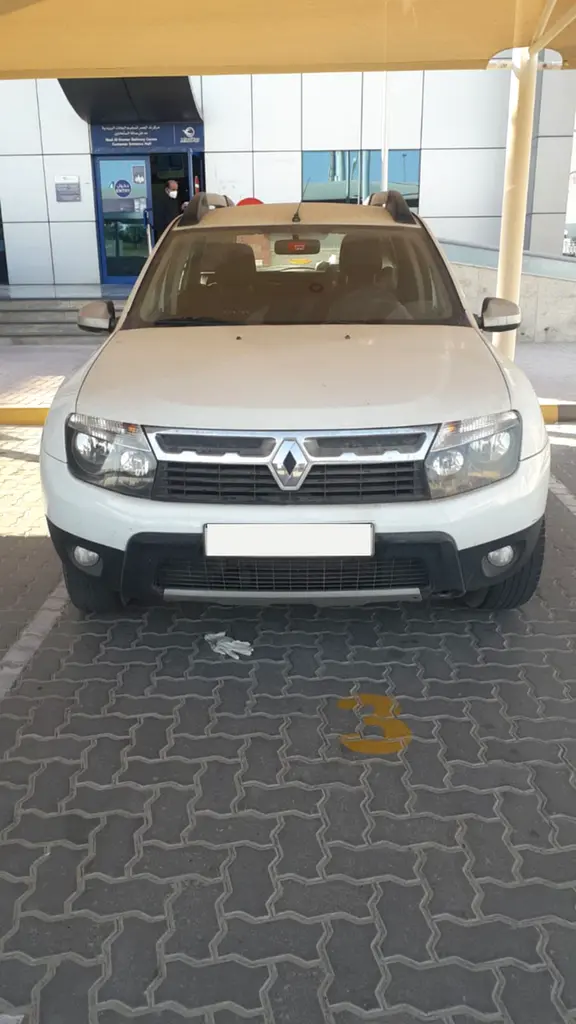 Renault Duster 2015 — photo 1 of 6