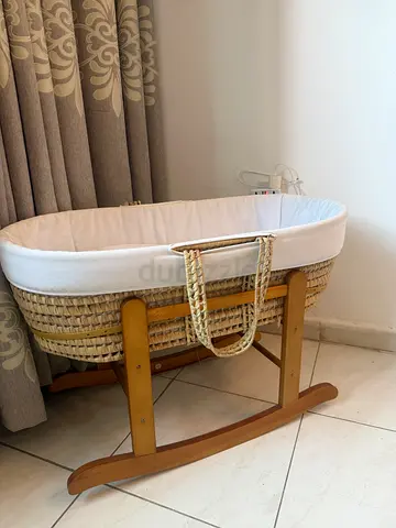 Baby crib