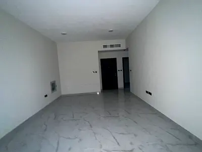 شقة غرفة وصالة أول ساكن في الجرف 3 – بلكونة + تكييف مركزي | 32 ألف