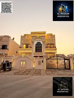 Two-story villa with a roof terrace, 6 master bedrooms, land area 3400 sq ft, price negotiable and i