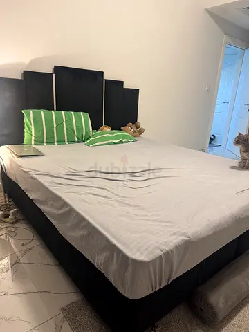 Modern Bed with Headboard and Accessories