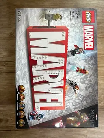 BARGAIN BRAND NEW LEGO 76313 MARVEL LOGO