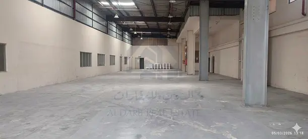 For rent Warehouse 6000sqft Industrial Area 4 - Sharjah