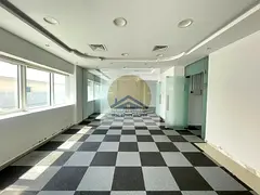 1023 Sqft Chiller free Office With 105k &amp; 1 Parking