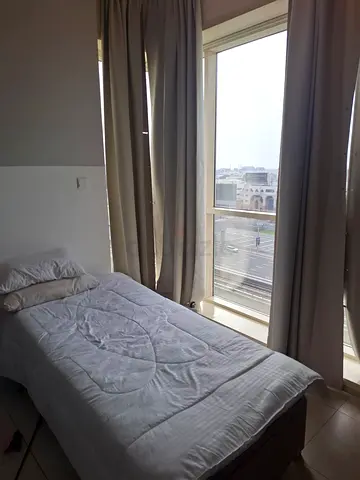 No deposit Master bedroom sharing