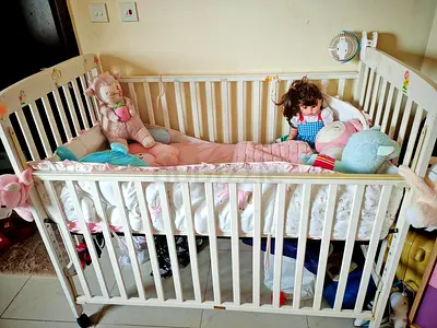 Juniors Wooden White Crib