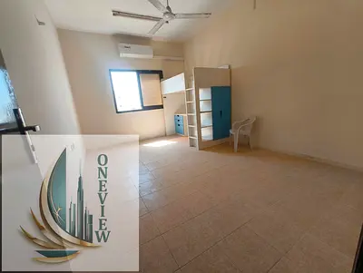 NEW RENOVATION 2-BHK WITH BOLCONY CANTRAL AC JUST RANT 37k