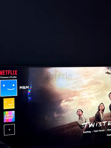 Smart LED TV with YouTube Access