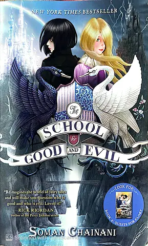 The School for Good and Evil (Book 1)