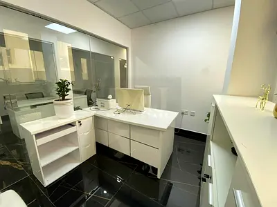 Brand new office | Free Amenities | near to Metro Station
