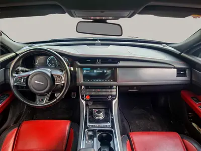 2018 Jaguar XF 照片 10