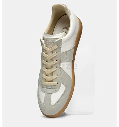 Maison Margiela Size 46 Neutral