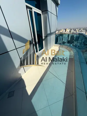 غرفتين وصالة في المجاز 1
أطلاله مفتوحه وجميله جدا
أطلاله مفتوحه بحريه 
مع بالكون
جيم فري
تكيف فري على المالك
مسبح فري
جاكوزي فري
ساونا فري
على أربع دفعات