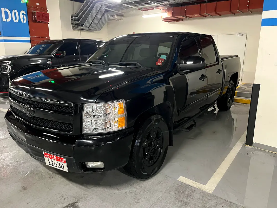 Chevrolet Silverado 2008 — photo 1 of 9