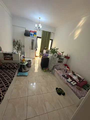 Girls Executive bedspace available for rent in JVC