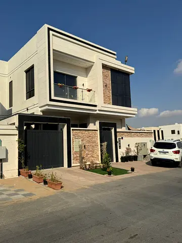 A unique opportunity to live in a fully furnished villa in Al Yasmin area, one of the best quiet residential areas in Ajman, suitable for families loo